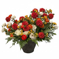 Elena-maceta de cemento con dalias, ranunculos y lisianthus