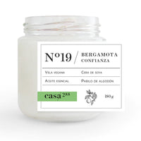 Confianza-Vela artesanal aromática.