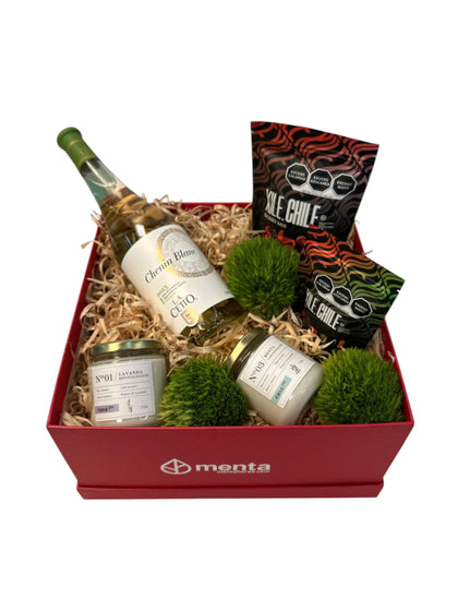 Atlanta-caja cuadrada roja con regalos y Vino blanco