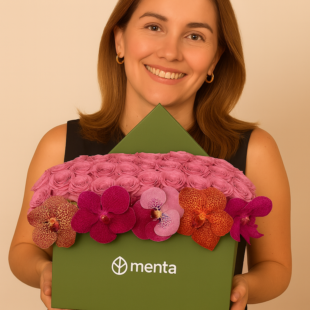 Etiqueta Versalles-caja cuadrada verde con 48 rosas aqua y orquídea vanda