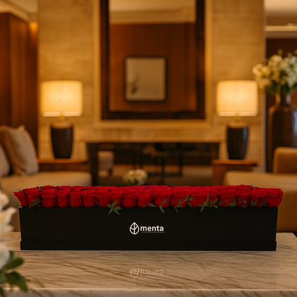 Etiqueta Italiana-caja rectangular con 100 rosas rojas
