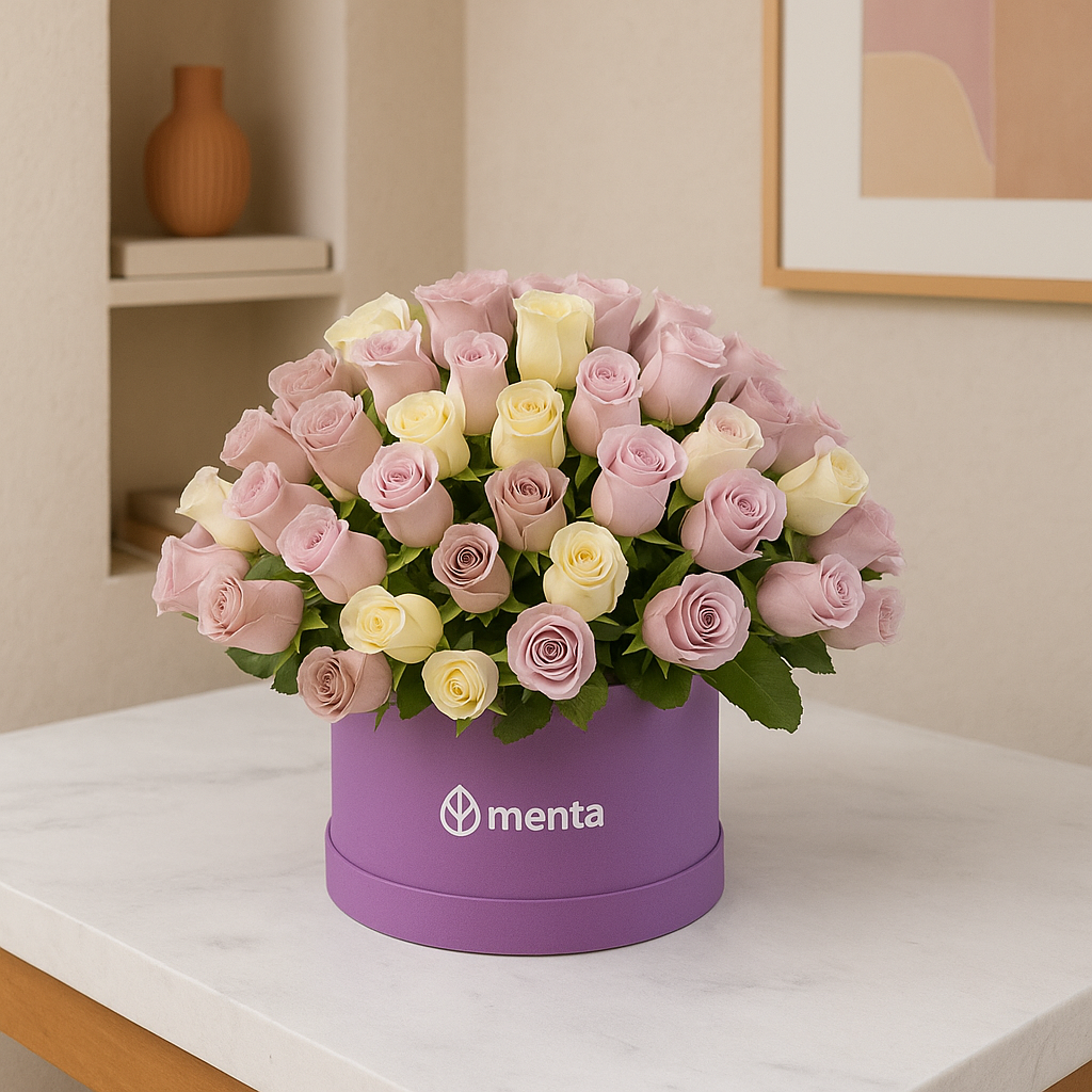 Anahí-caja redonda uva con 125 rosas  de color pastel