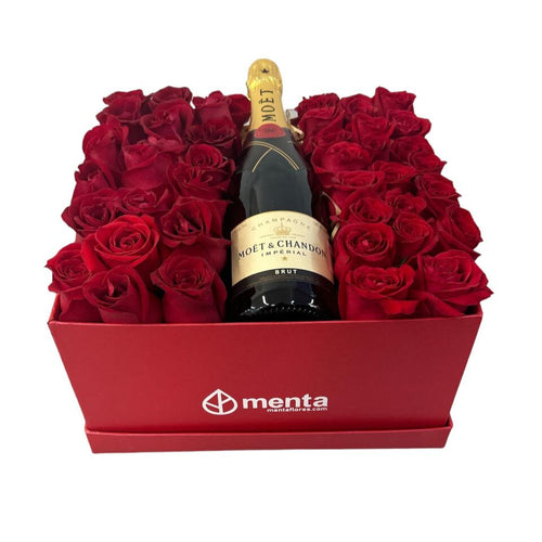 Diamante - caja roja con 48 rosas rojas y bebida  Moet & Chandon