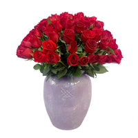 Etiqueta Danesa-jarrón esmaltado lila con 75 rosas rojas premium