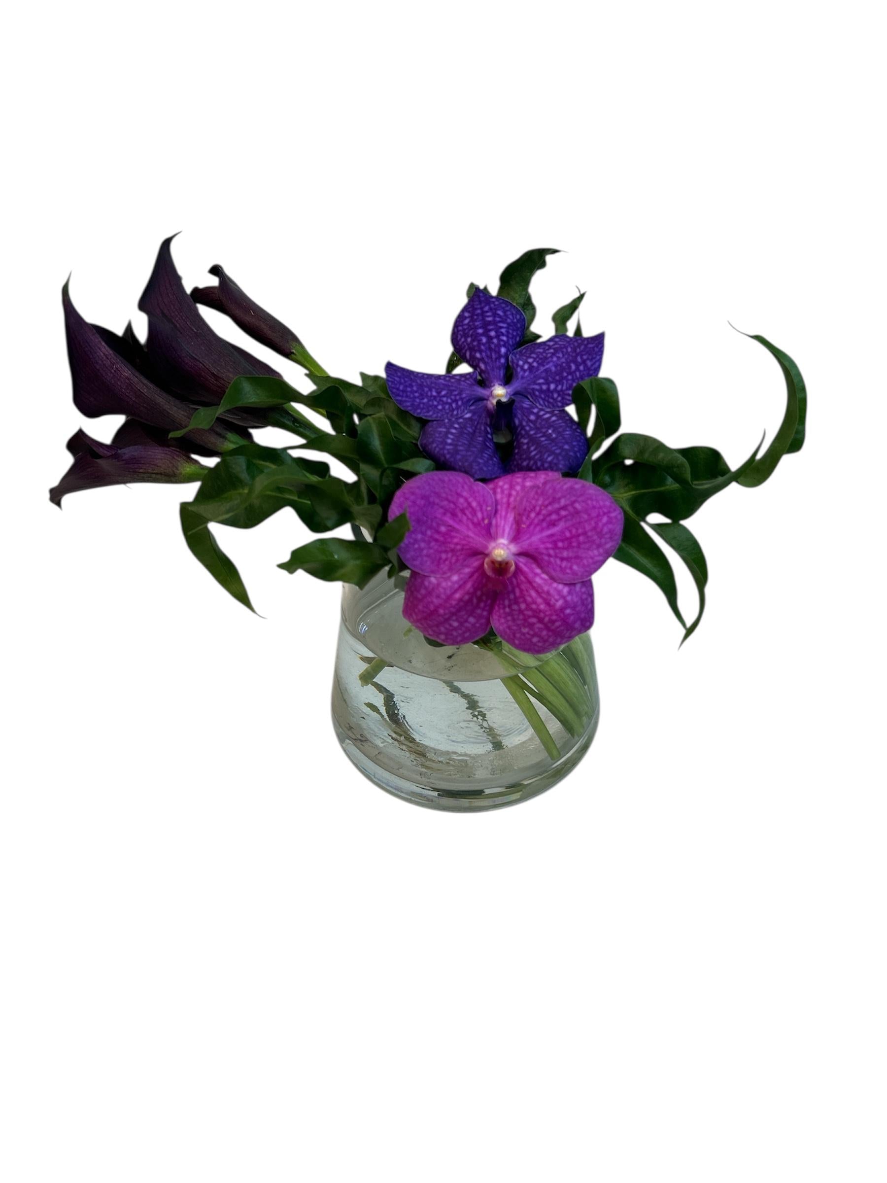 kelly-florero de vidrio con cala y vanda
