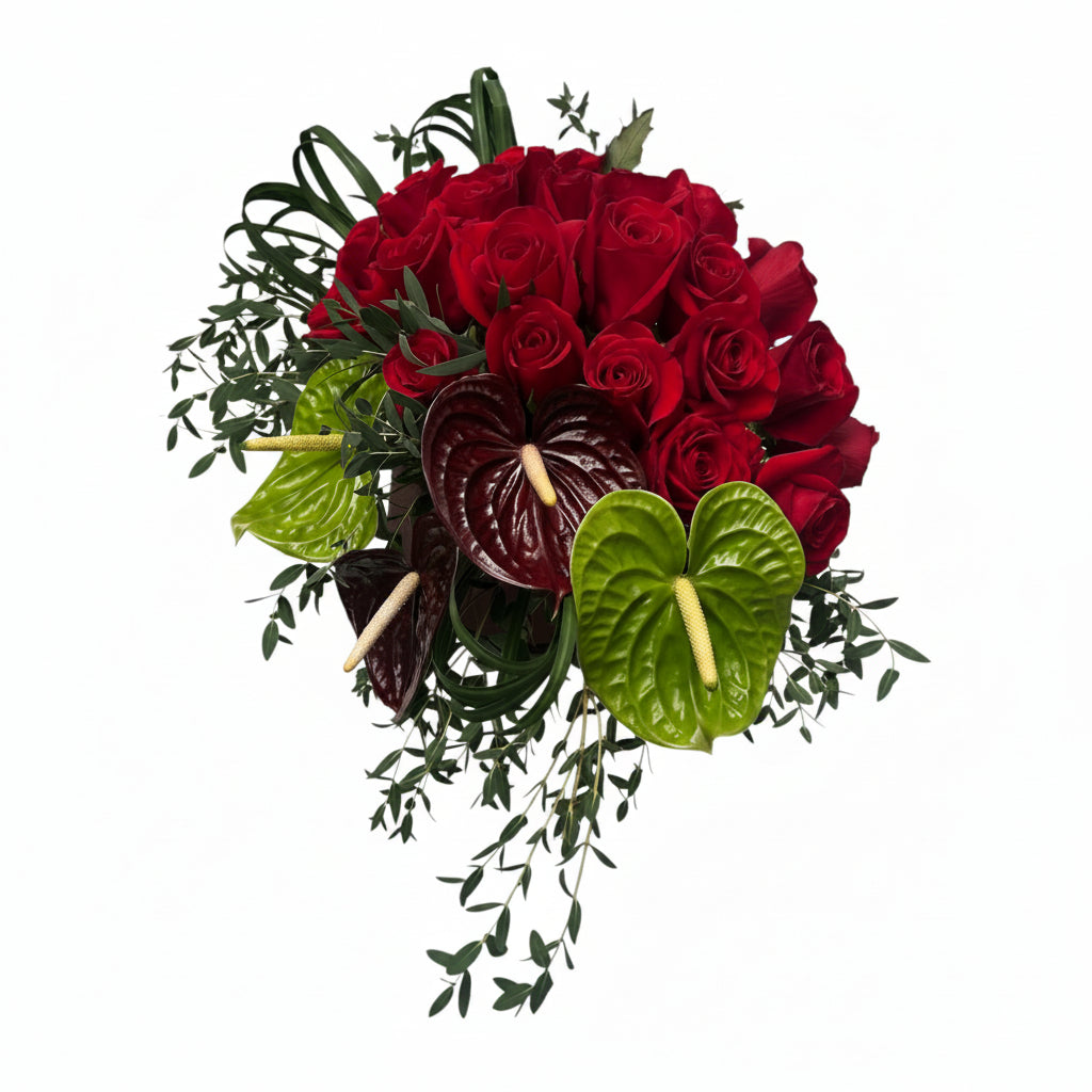 Fiorella-maceta de barro con rosas,anturios y follaje