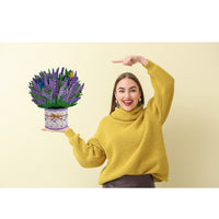Tarjeta Pop Up 3D-Maceta de lavandas con mariposas