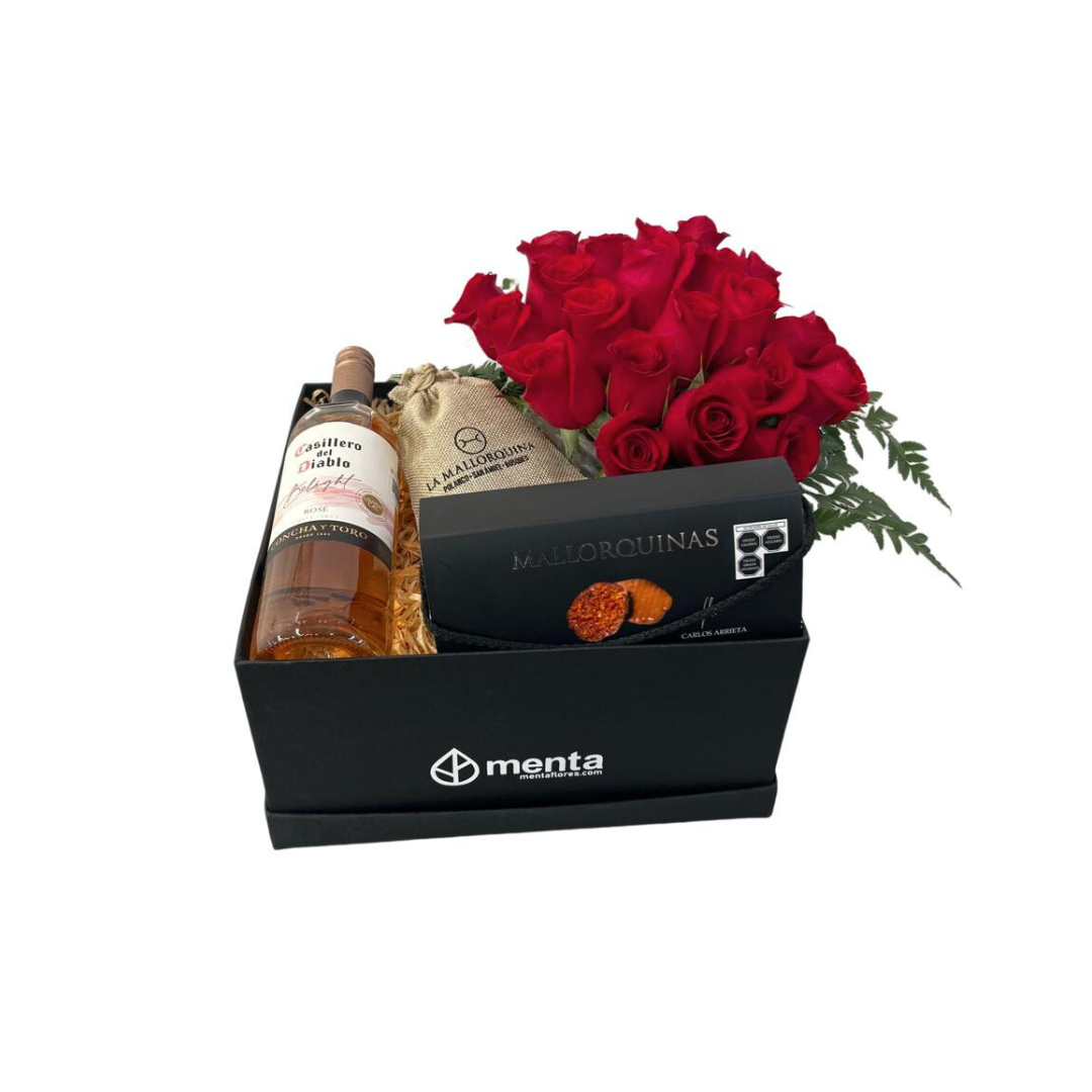 Nueva York- caja cuadrada negra con productos para celebrar
