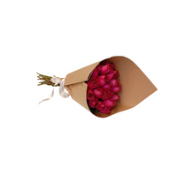 Ramo de 48 rosas fiusha