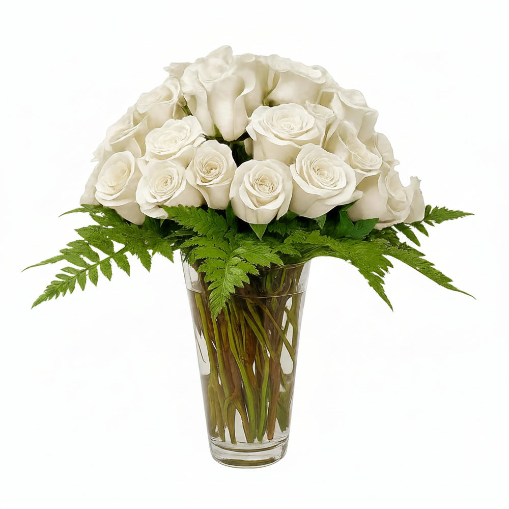 Reyna - florero de cristal con 48 rosas blancas
