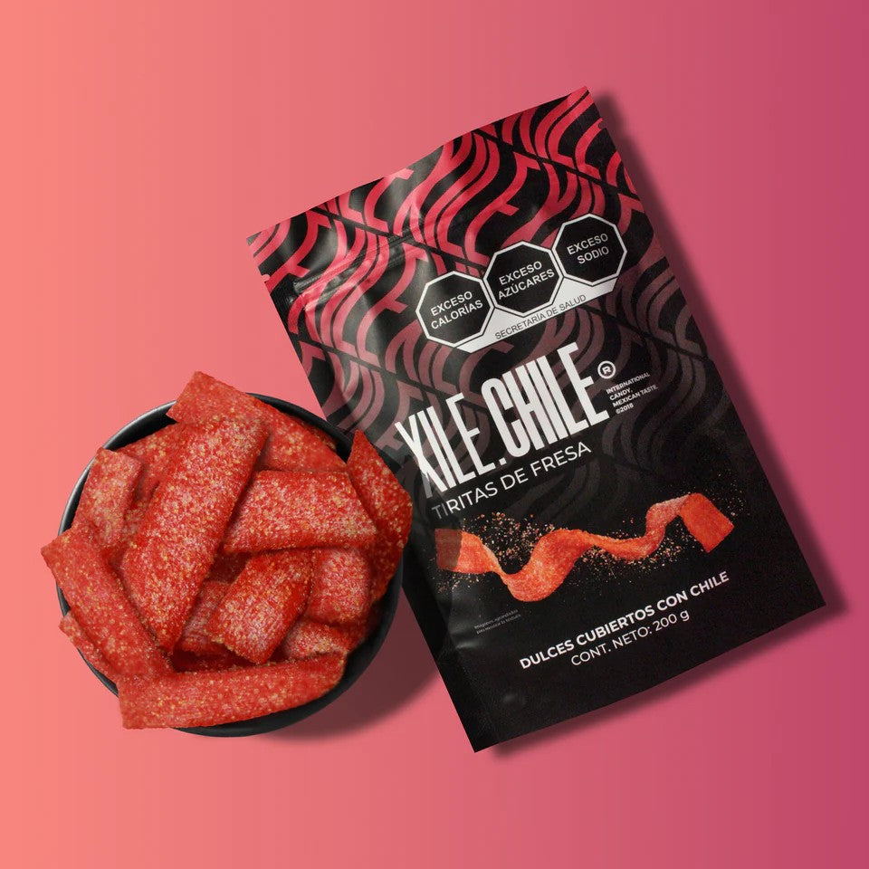 Tiritas de Fresa-tiras de gomita de fresa, cubiertas con chile